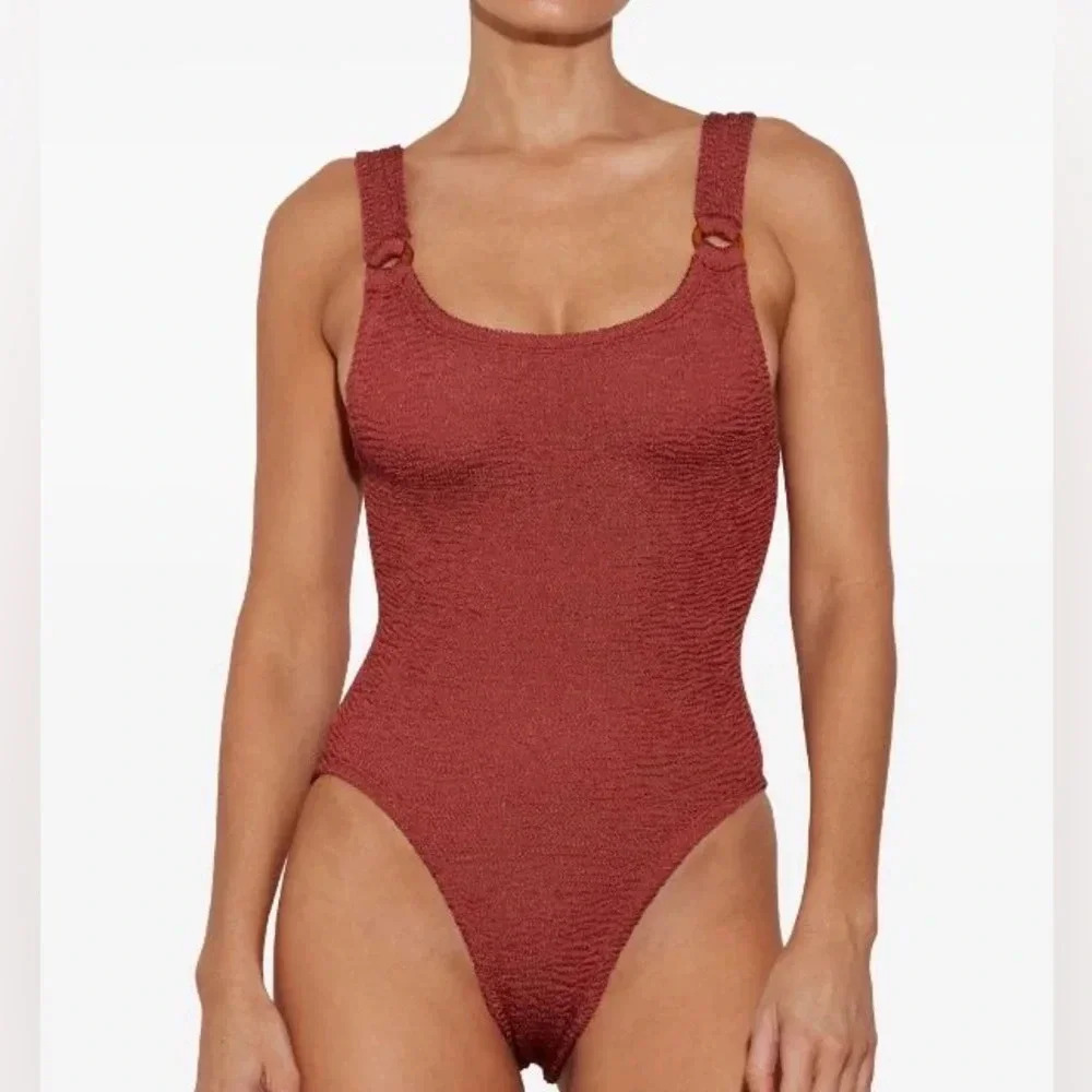 New Hunza G Domino Metallic Rosewood Swimsuit One Size Monokini Crinkle Red